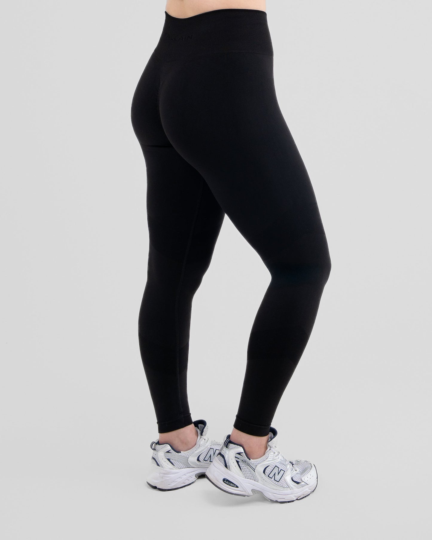 DUBH SEAMLESS LEGGINGS